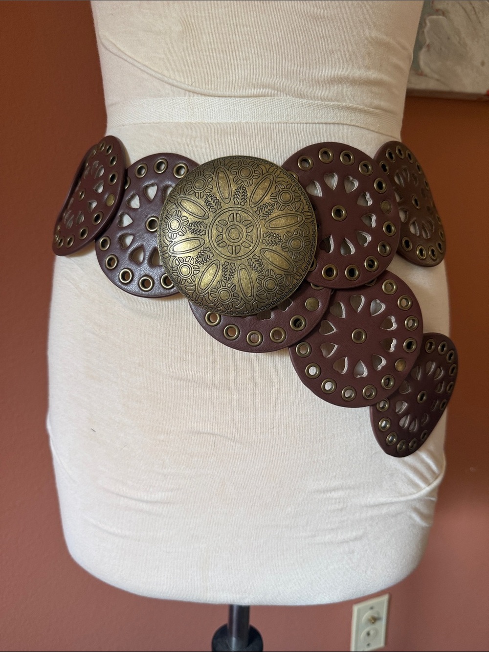 Bohemian Brown Leather Disc Belt with Ornate Brass Medallion - Picture 2 of 3